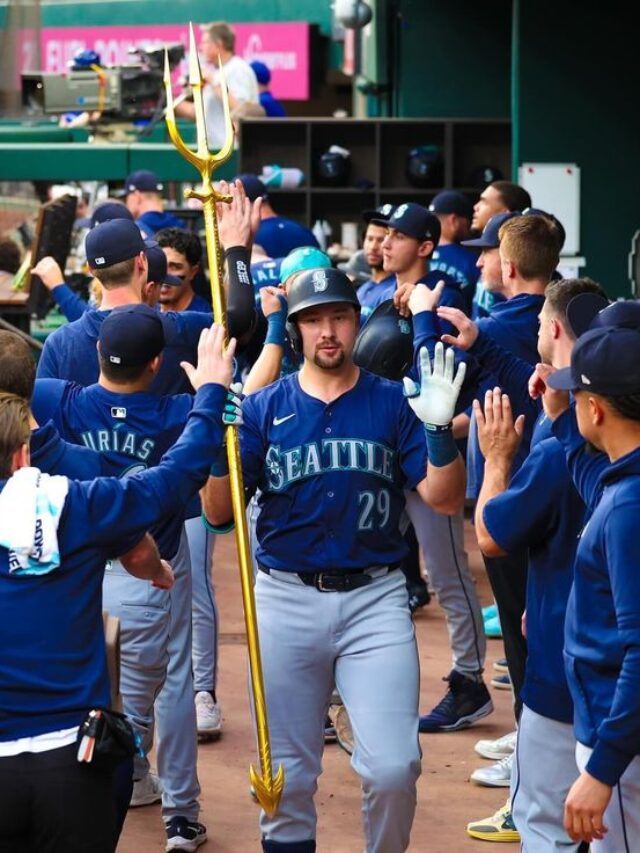 “Cal Raleigh Crowned Home Run Derby King!”
